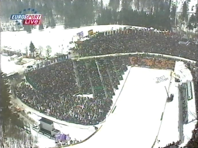 Kibice pod skocznią (Eurosport)